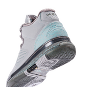 WAY OF WADE 1 STATUE