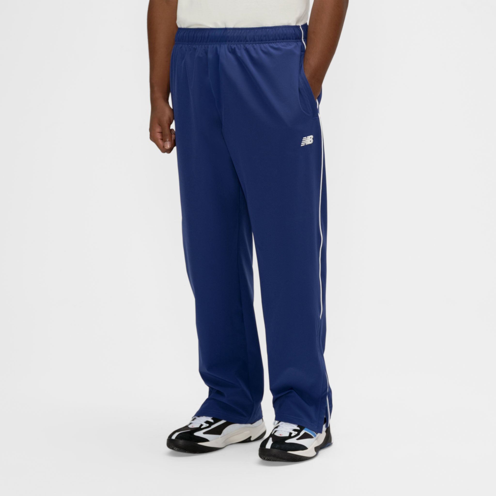 NEW BALANCE BASKETBALL WOVEN PANT – CourtSide Melbourne