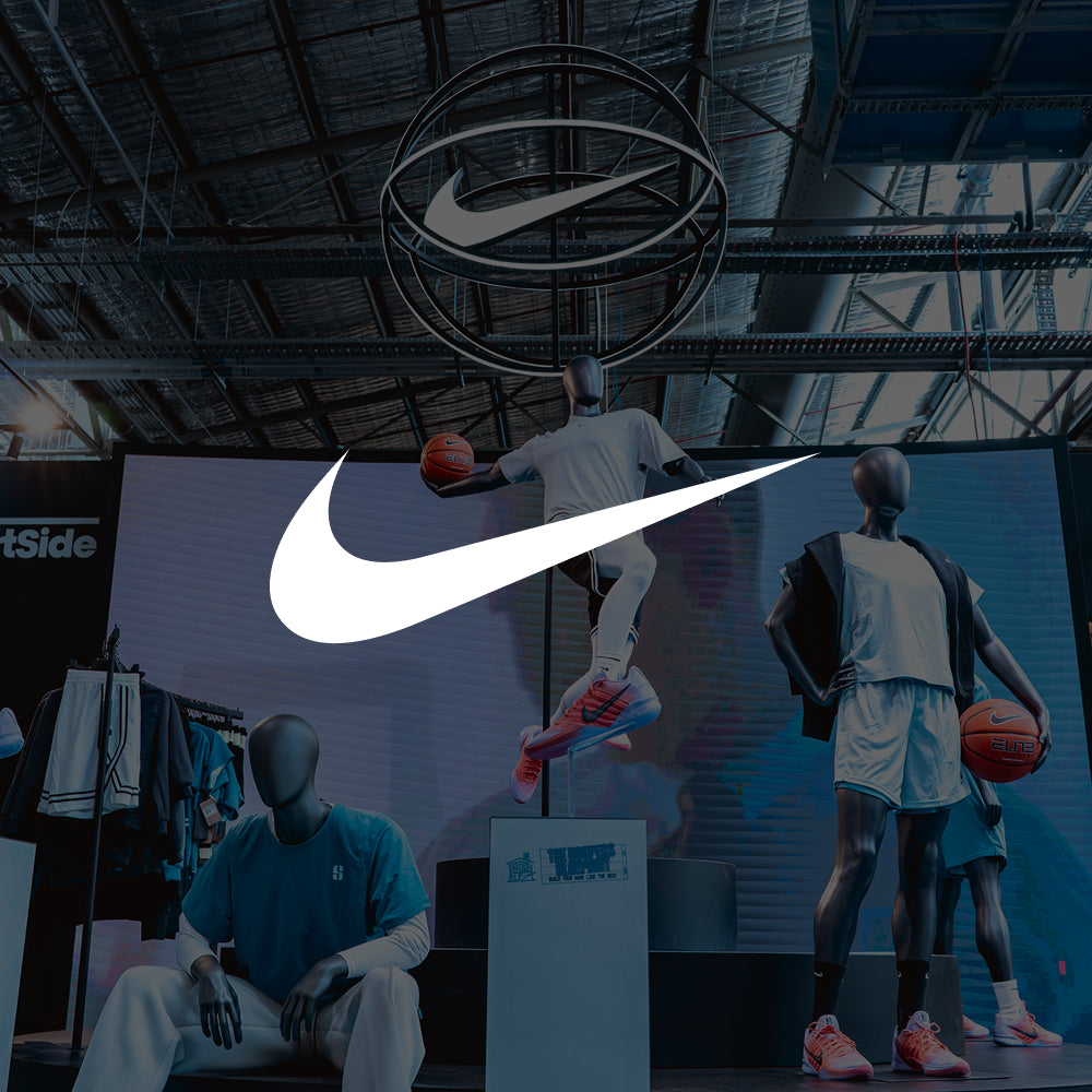 NIKE