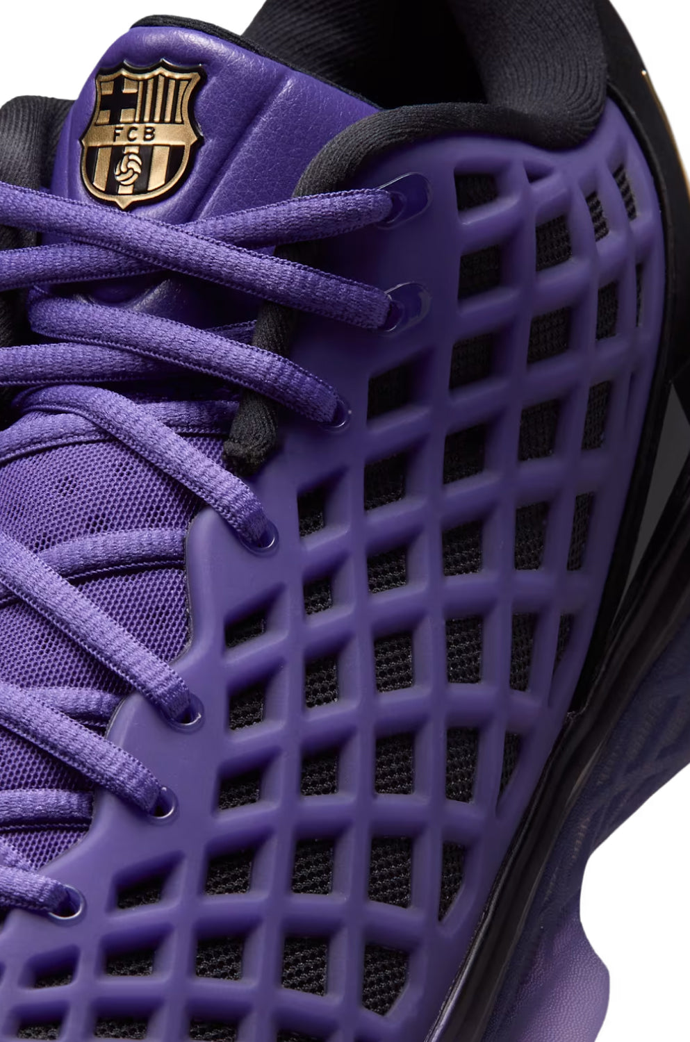 PL-26-Nike-Kobe3_Barcelona-Mobile_Banner.jpg