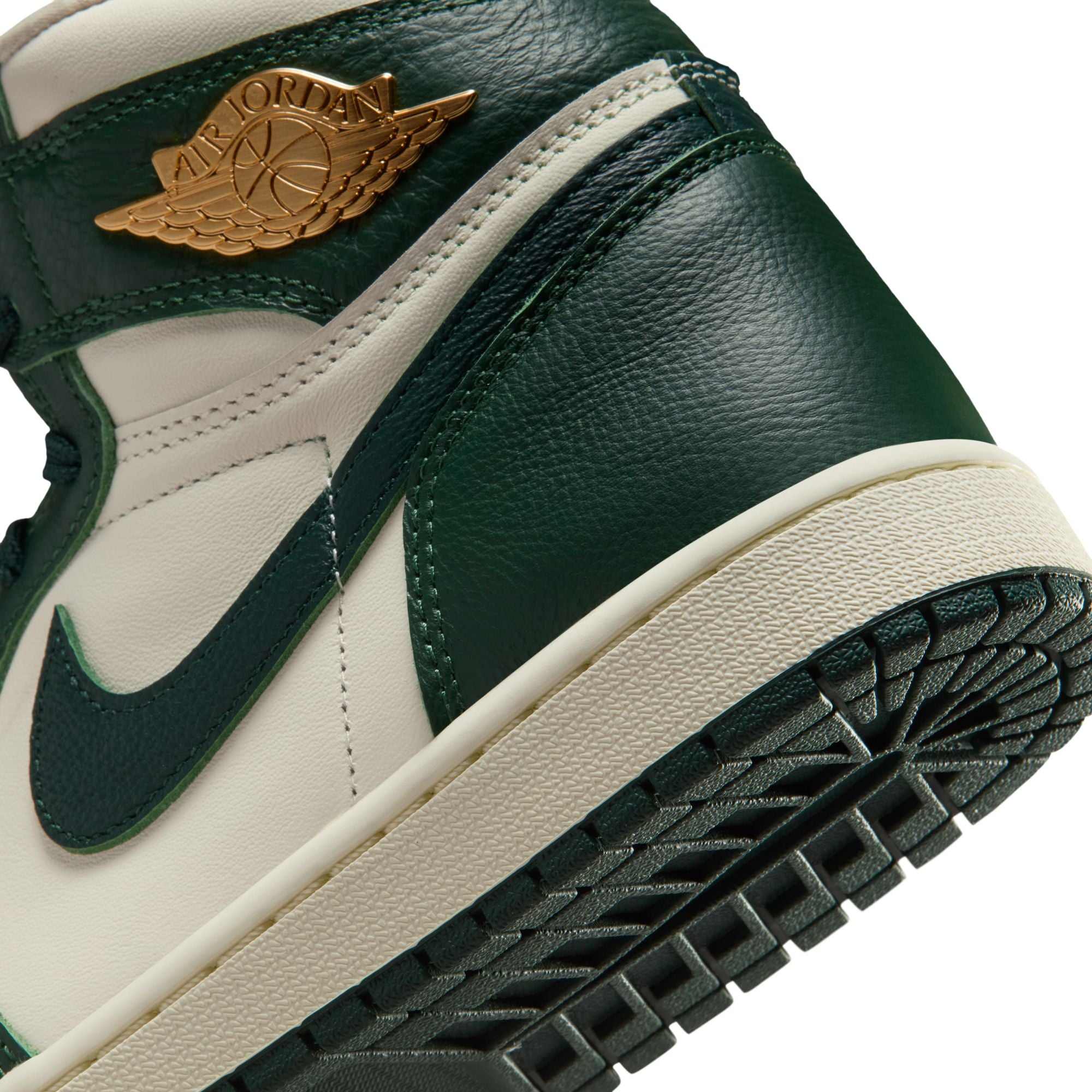 AIR JORDAN WOMENS 1 RETRO HI OG