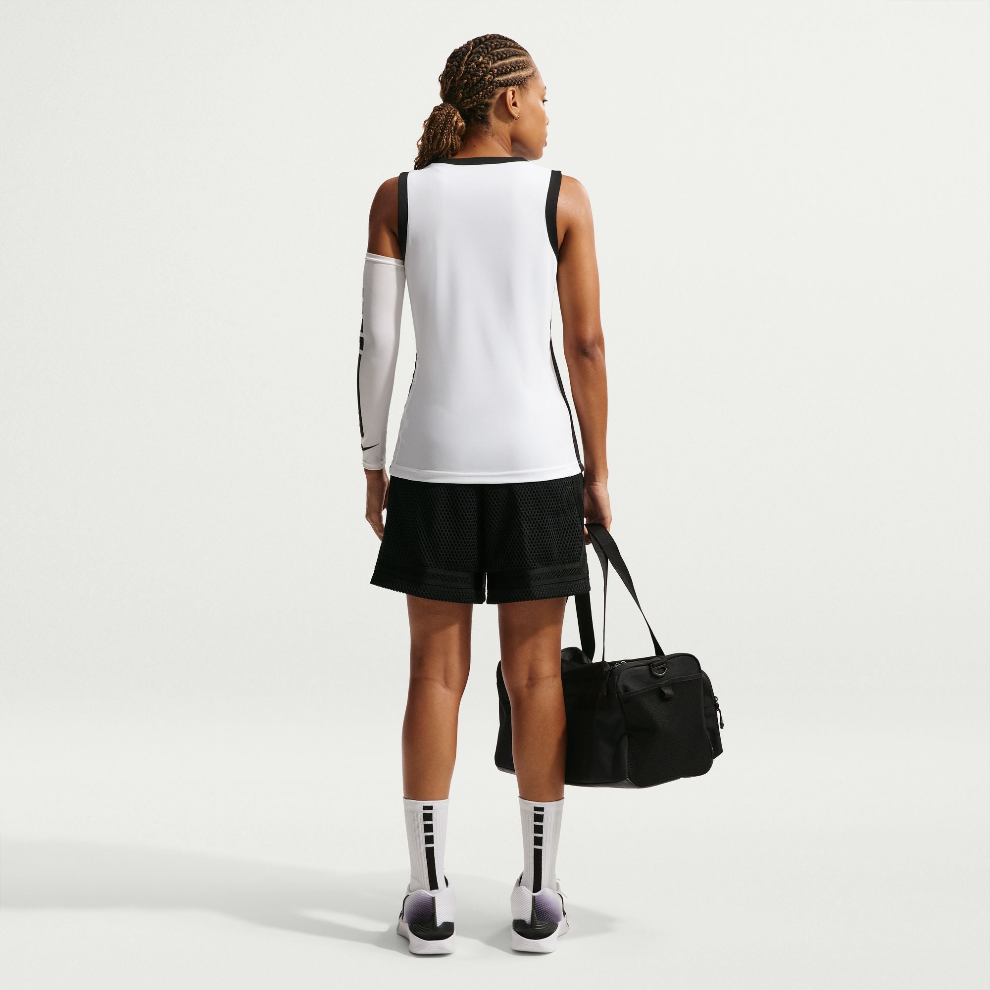 NIKE WOMENS DRI-FIT 5" BASKETBALL SHORT