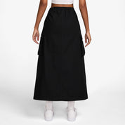 NIKE WOMENS CARGO SKIRT