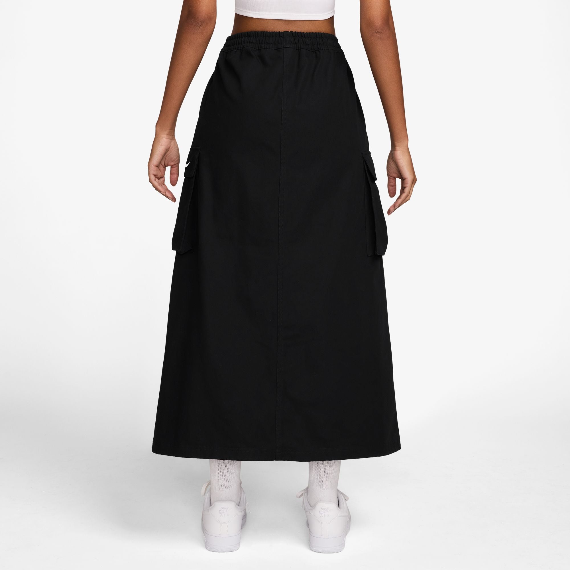 NIKE WOMENS CARGO SKIRT