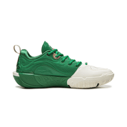 WAY OF WADE 12 'WADE BOULEVARD'