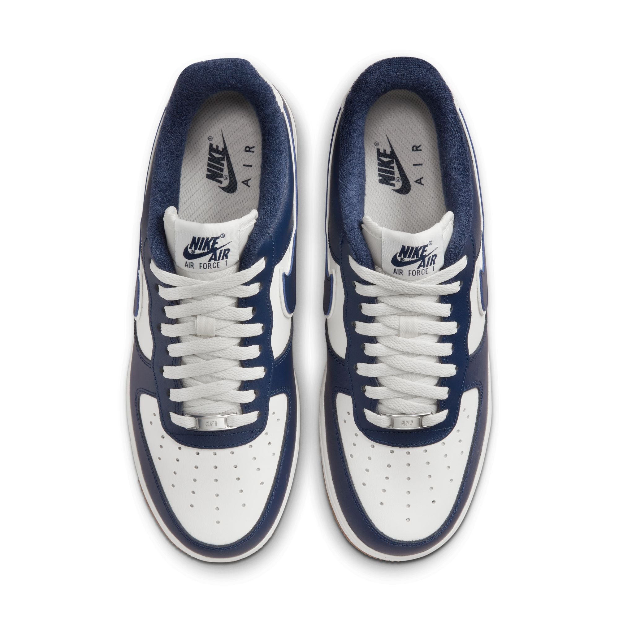 NIKE AIR FORCE 1 '07 LV8
