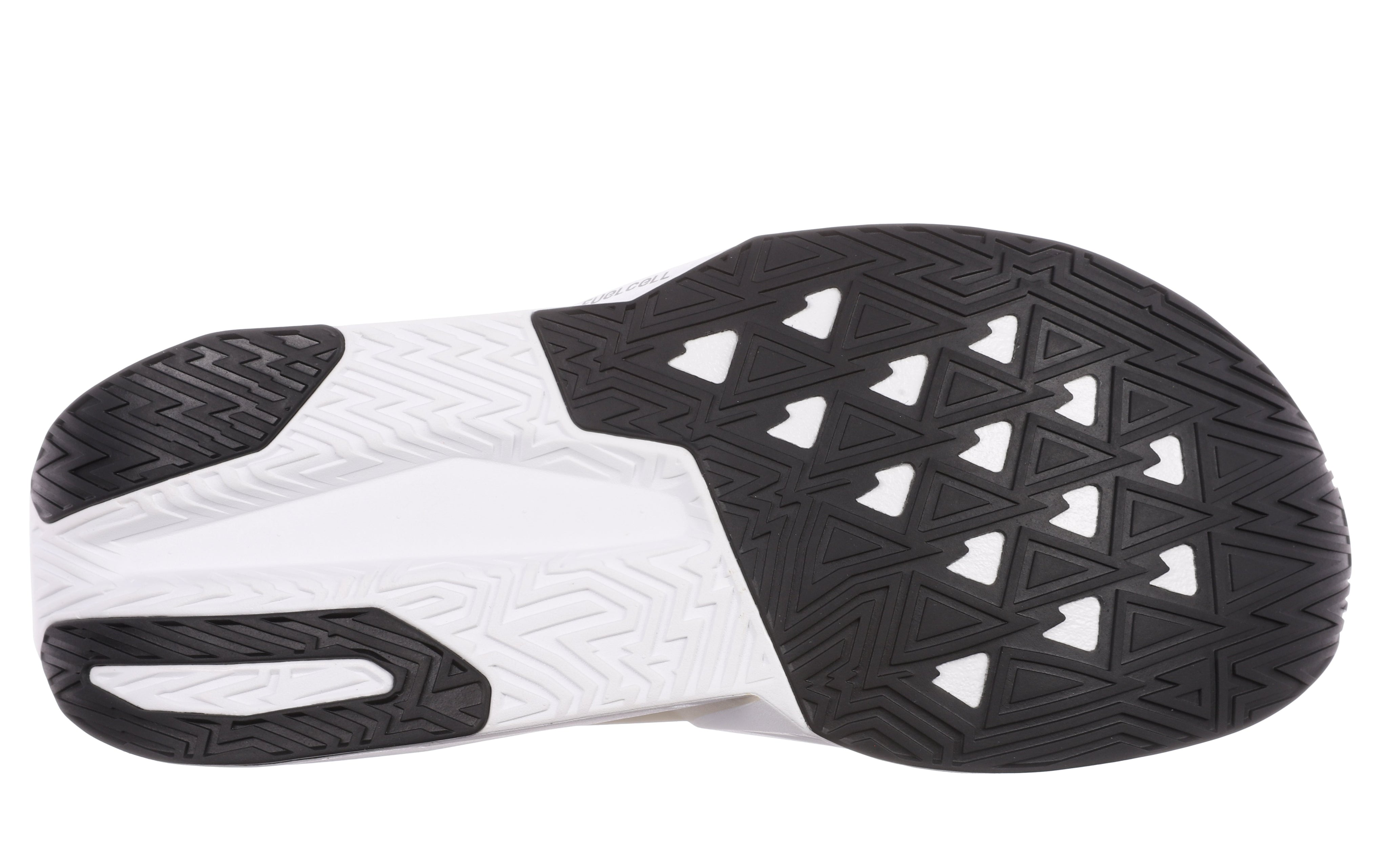 NEW BALANCE REBEL V5