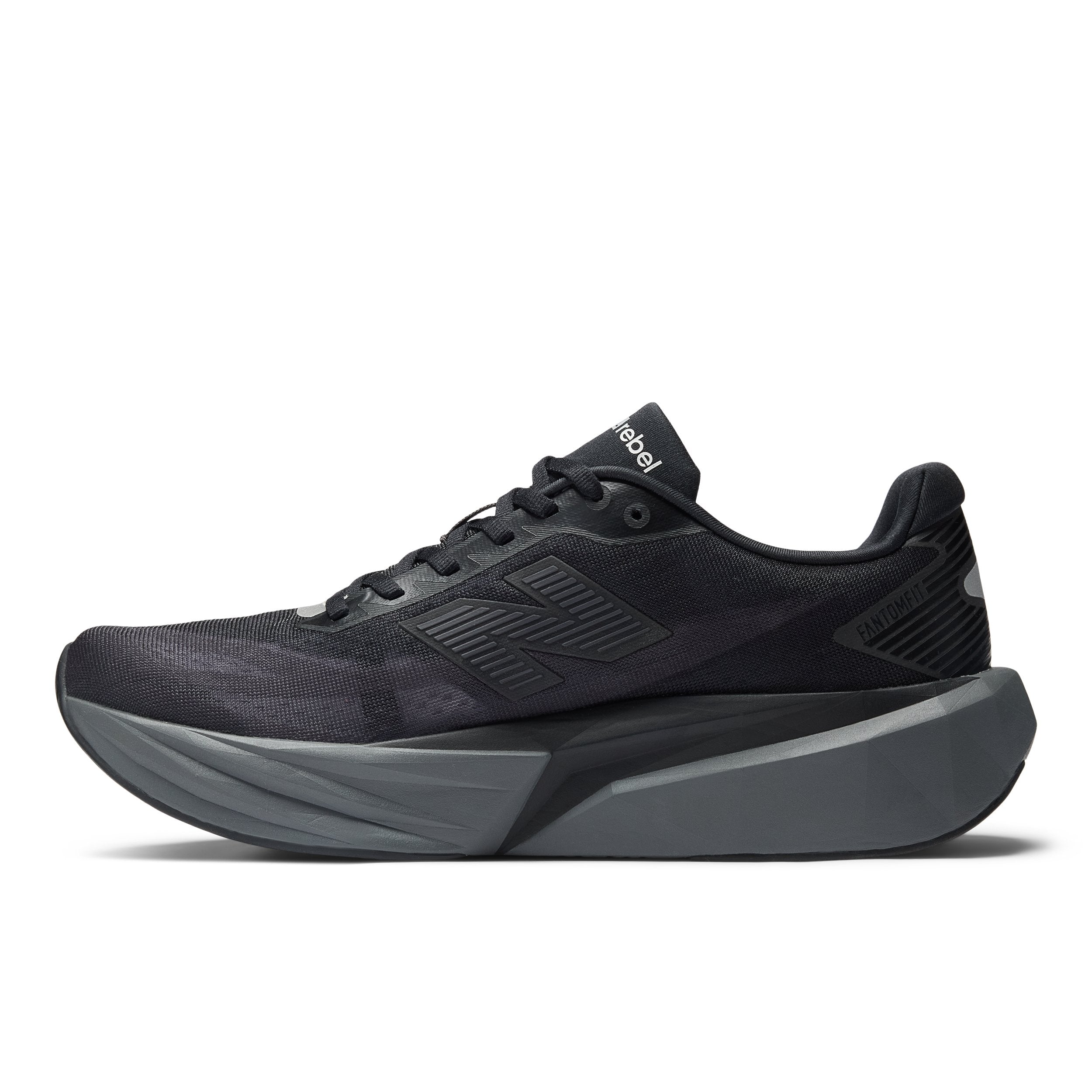 NEW BALANCE REBEL V5