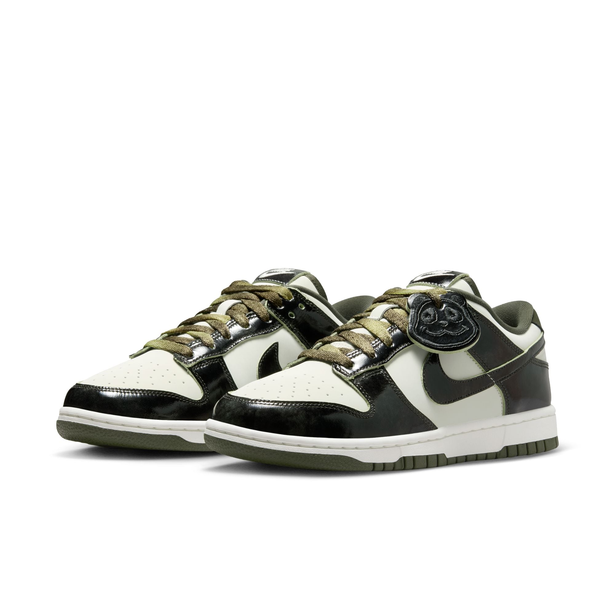 NIKE WOMENS DUNK LOW