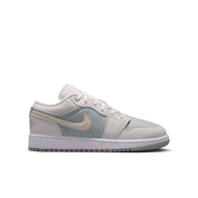 AIR JORDAN 1 LOW SE - YOUTH
