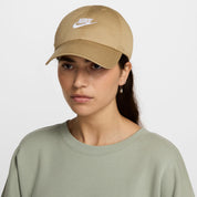 NIKE UNSTRUCTURED FUTURA WASH CAP