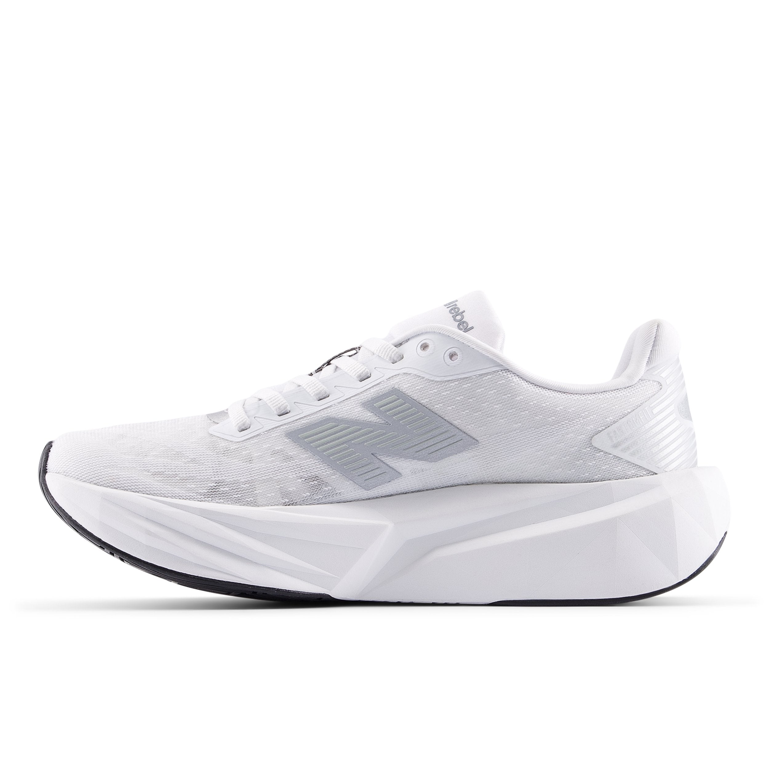 NEW BALANCE REBEL V5