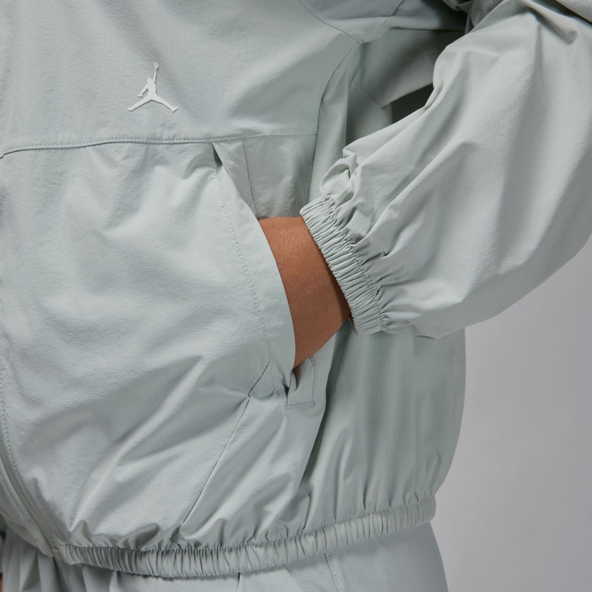 JORDAN WOMENS SPORT DRI-FIT TUNNEL JACKET