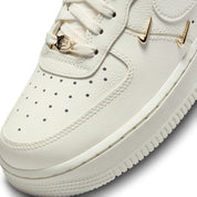 NIKE WOMENS AIR FORCE 1 '07 LX