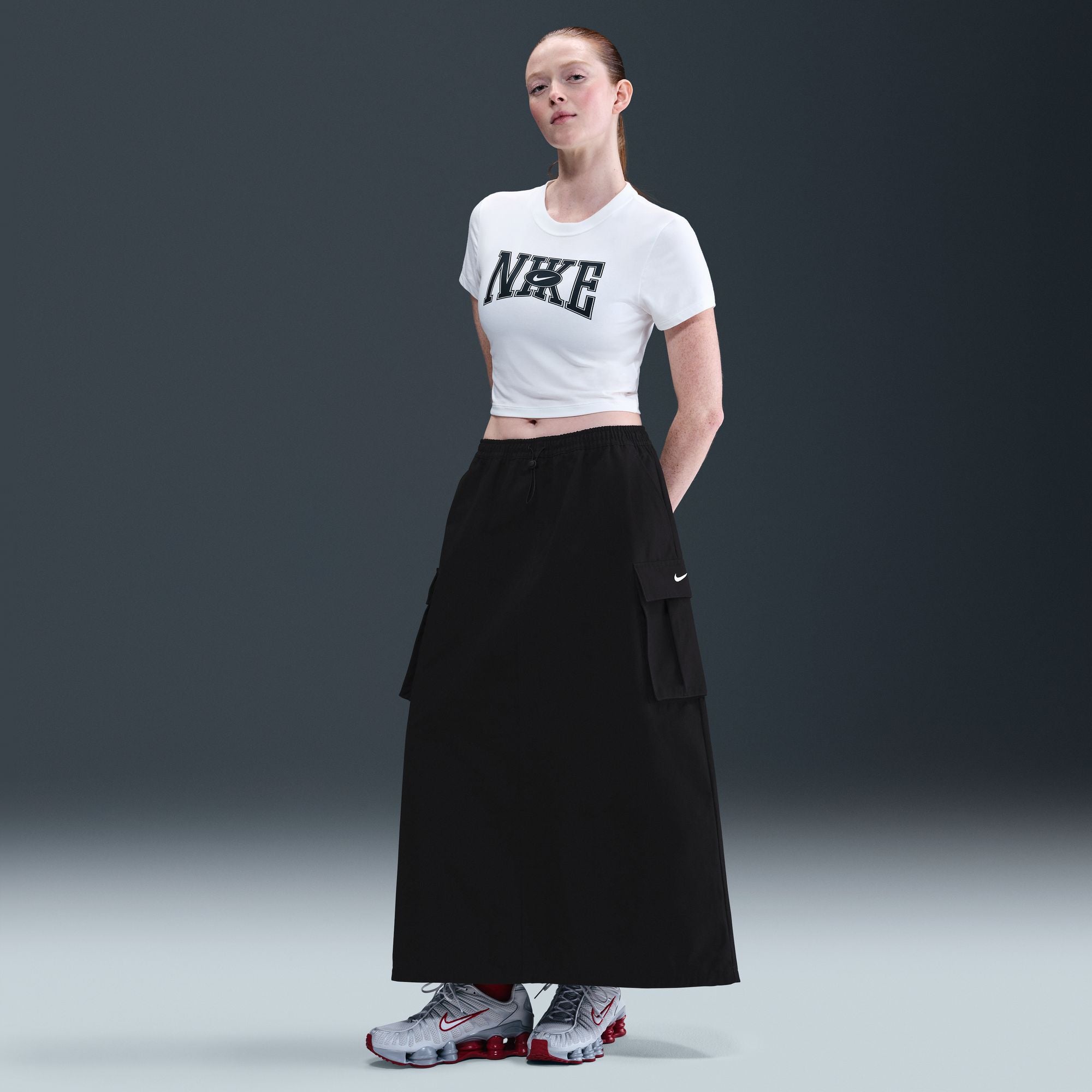 NIKE WOMENS CARGO SKIRT