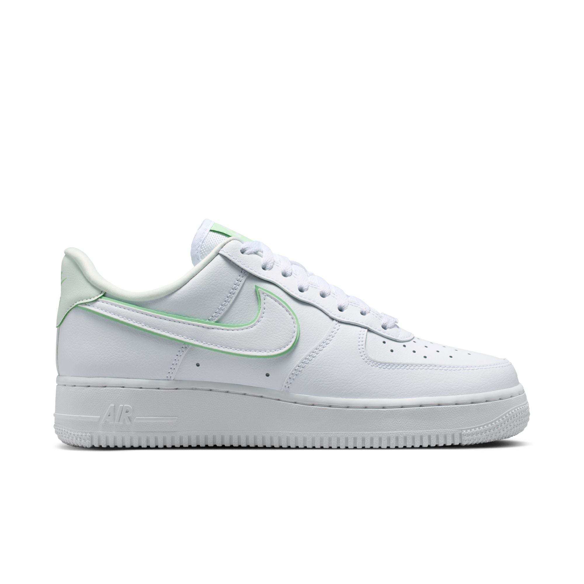 NIKE WOMENS AIR FORCE 1 '07