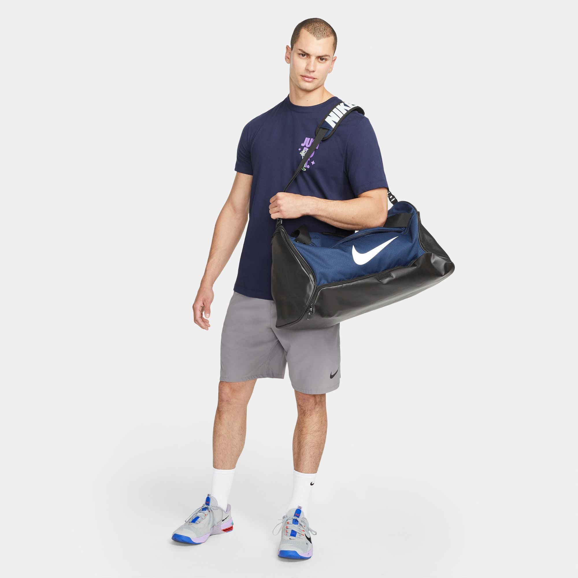NIKE BRASILIA MEDIUM DUFFEL BAG 9.5 (60L)
