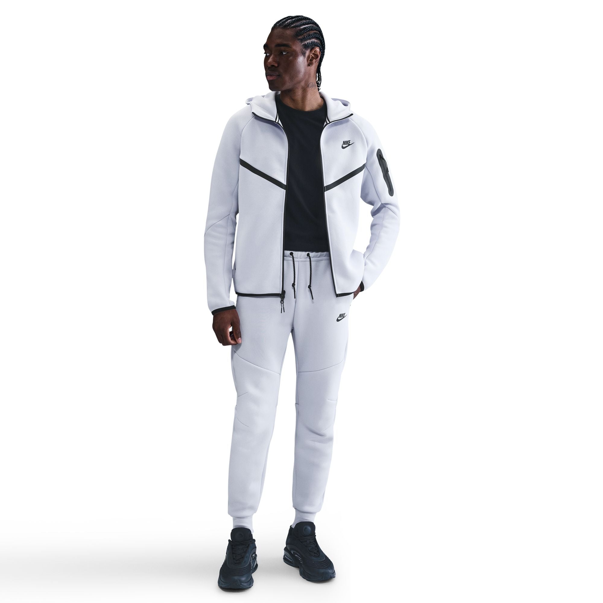 white nike tech fleece tracksuit