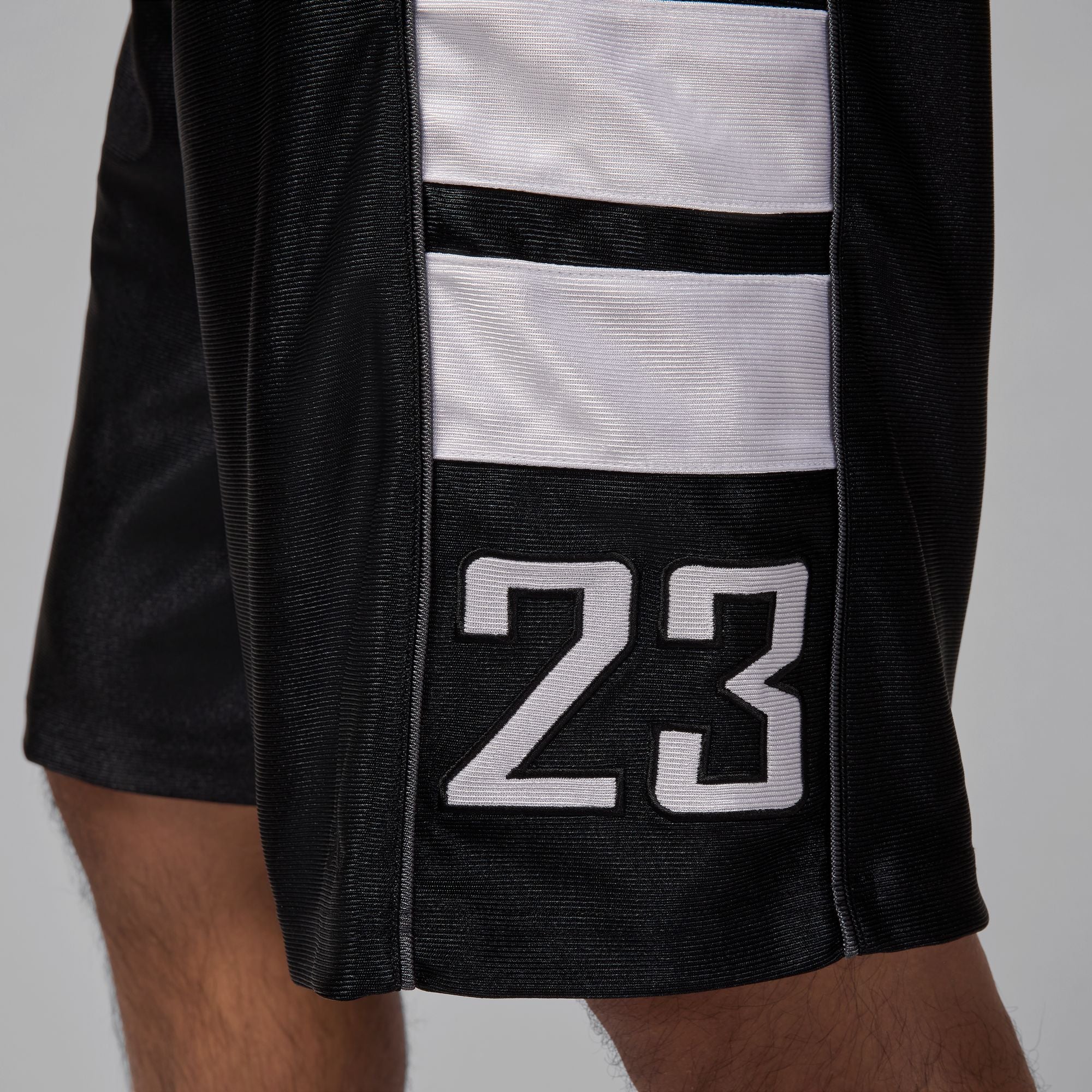 JORDAN MENS BROOKLYN CAT SCRATCH SHORT