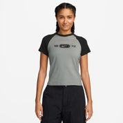 NIKE WOMENS CHILL KNIT RAGLAN TEE