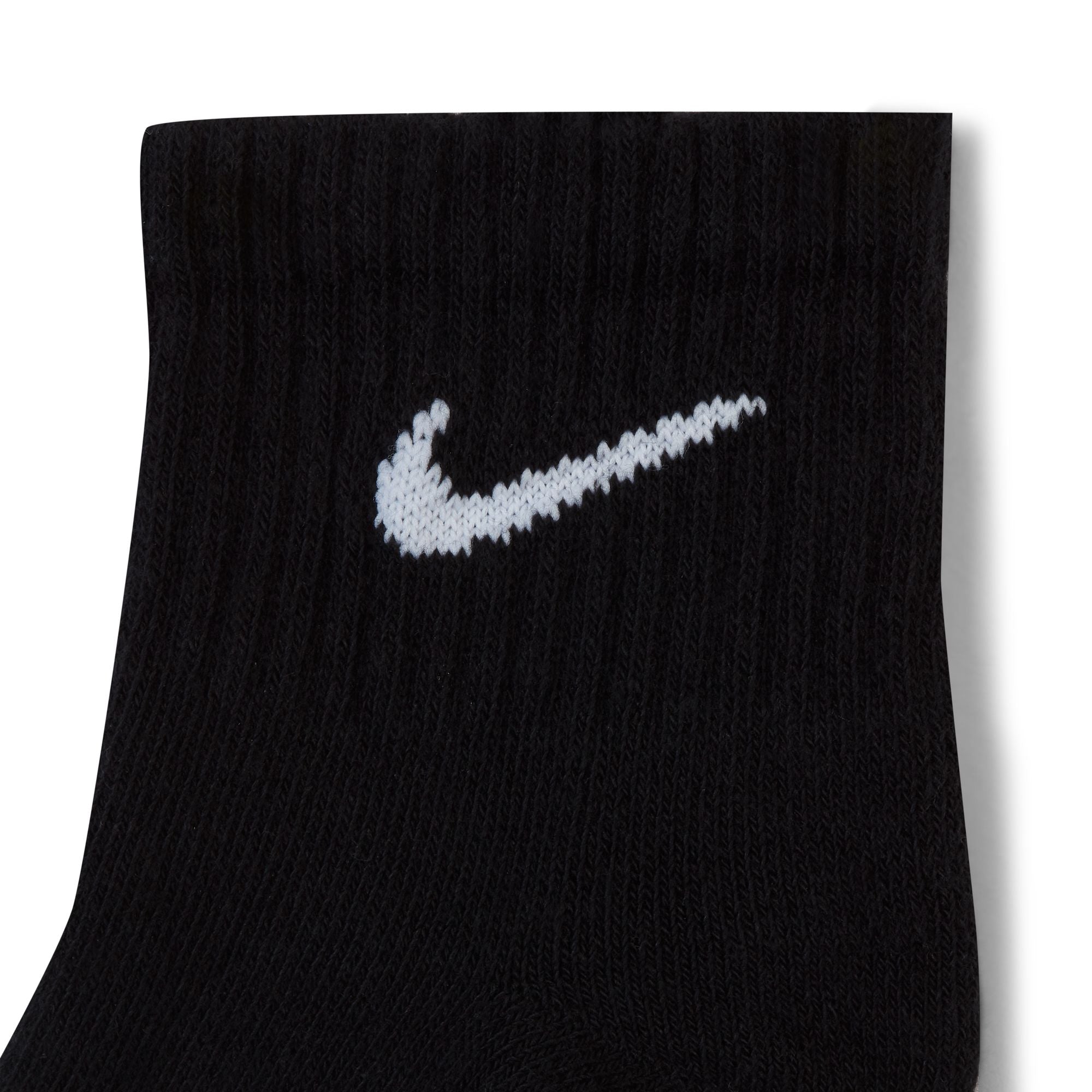 NIKE UNISEX EVERYDAY CUSHIONED ANKLE SOCKS - 3 PACK