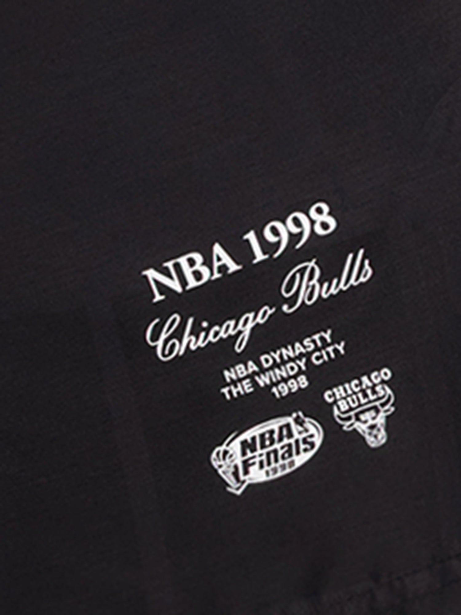 MITCHELL & NESS BULLS 98 NYLON SHORT
