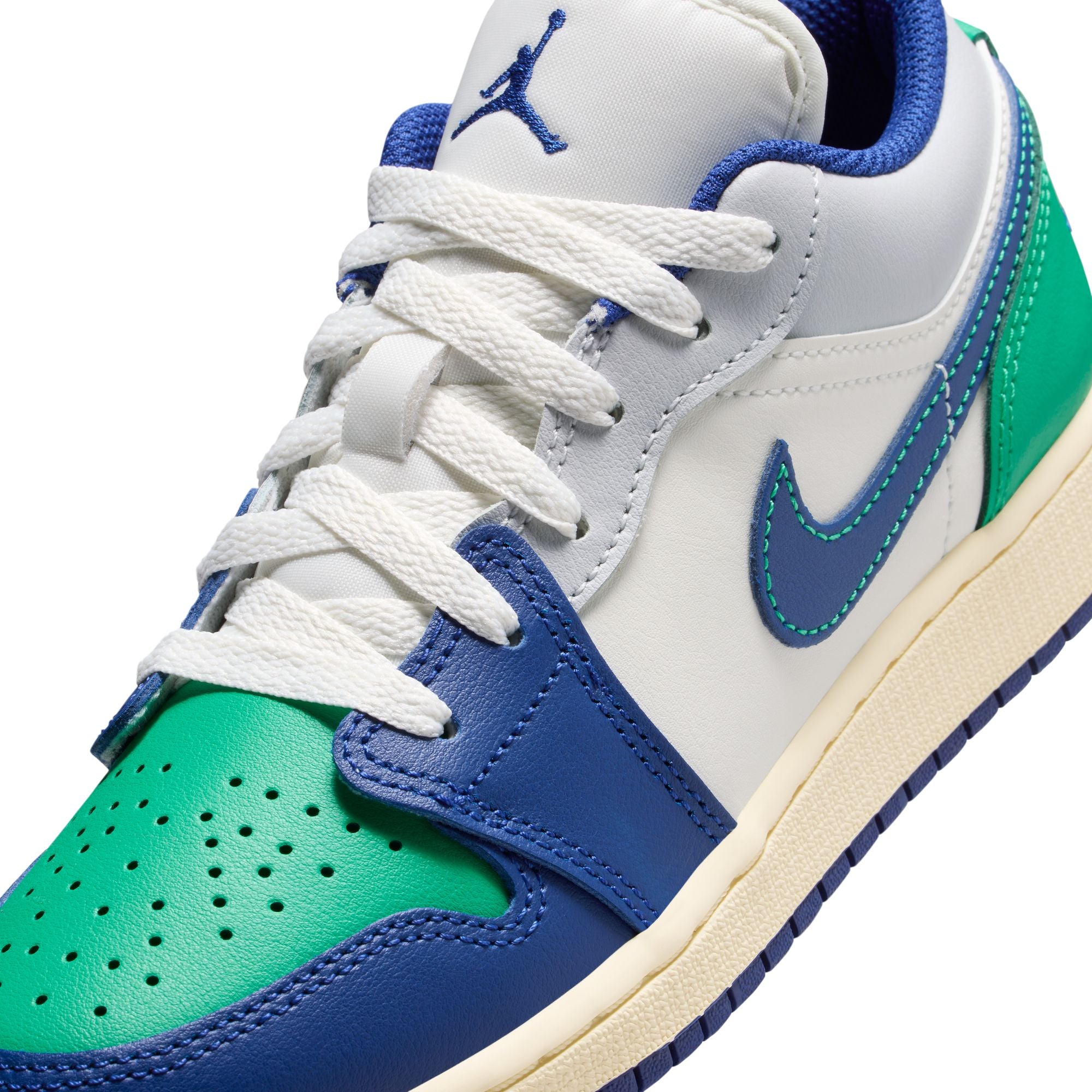 AIR JORDAN 1 LOW YOUTH