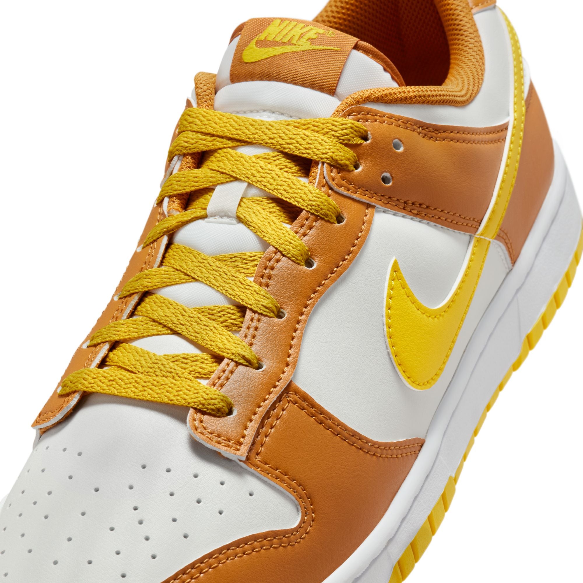 NIKE DUNK LOW RETRO