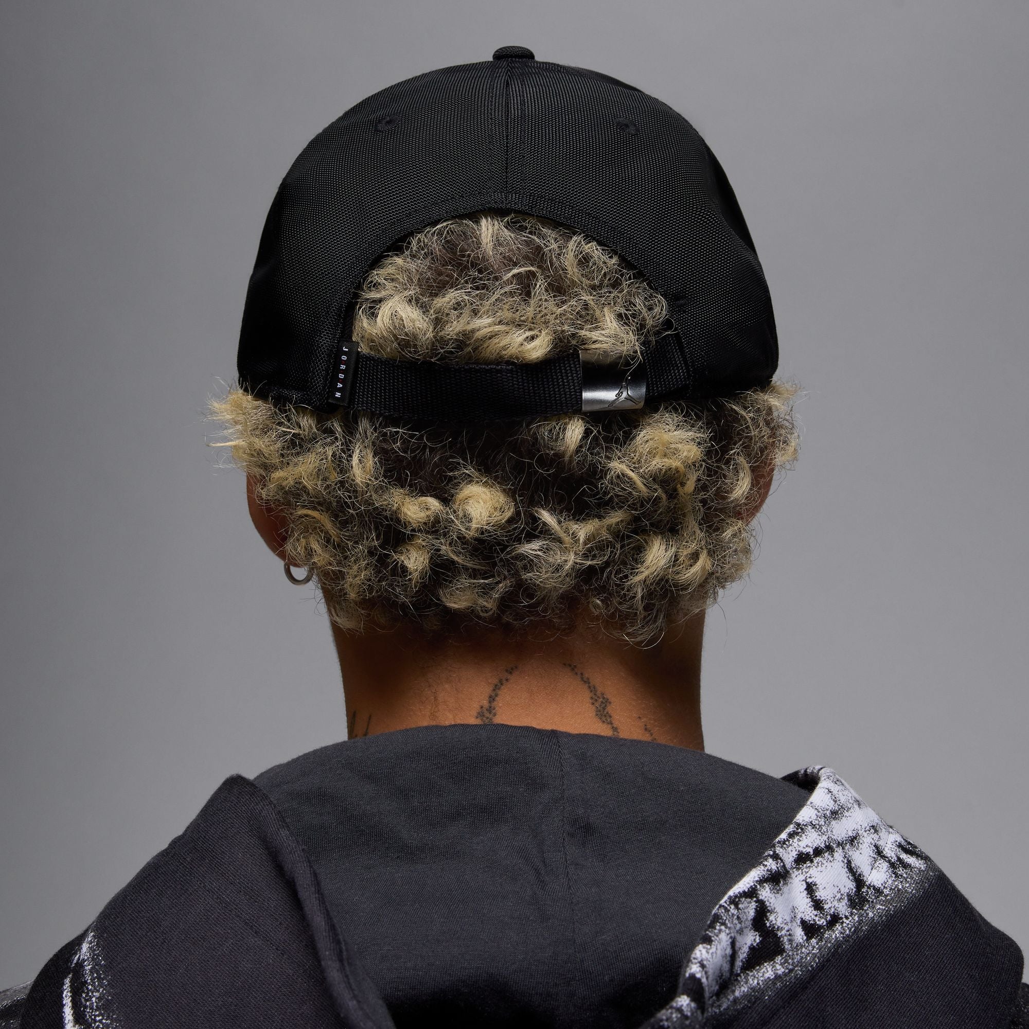 JORDAN U RISE CAP S CB MTL JM