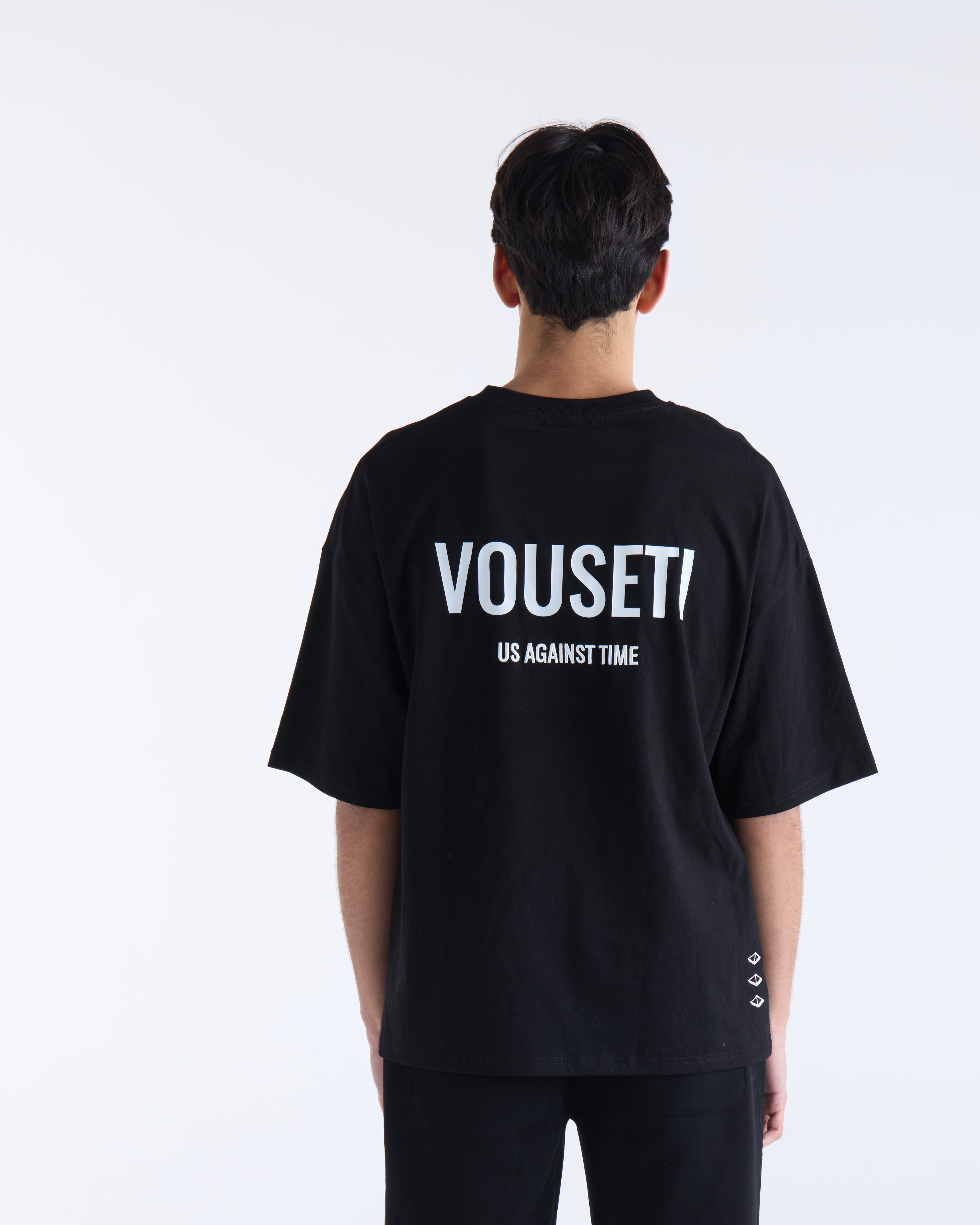 VOUSETI US AGAINST TIME T-SHIRT