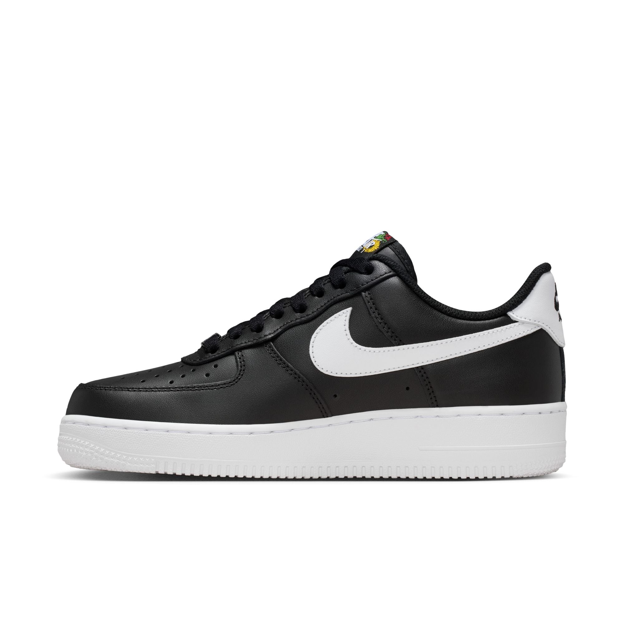 NIKE WOMENS AIR FORCE 1 '07 PREMIUM
