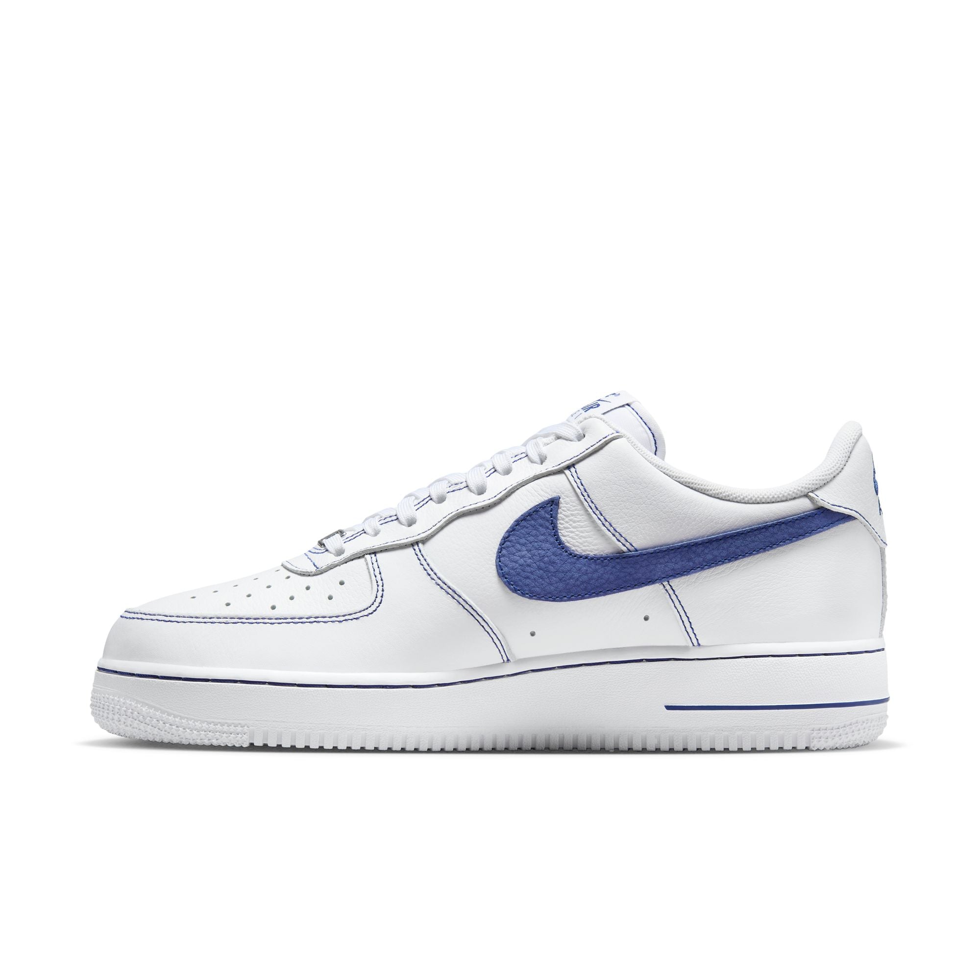 NIKE AIR FORCE 1 '07 LV8