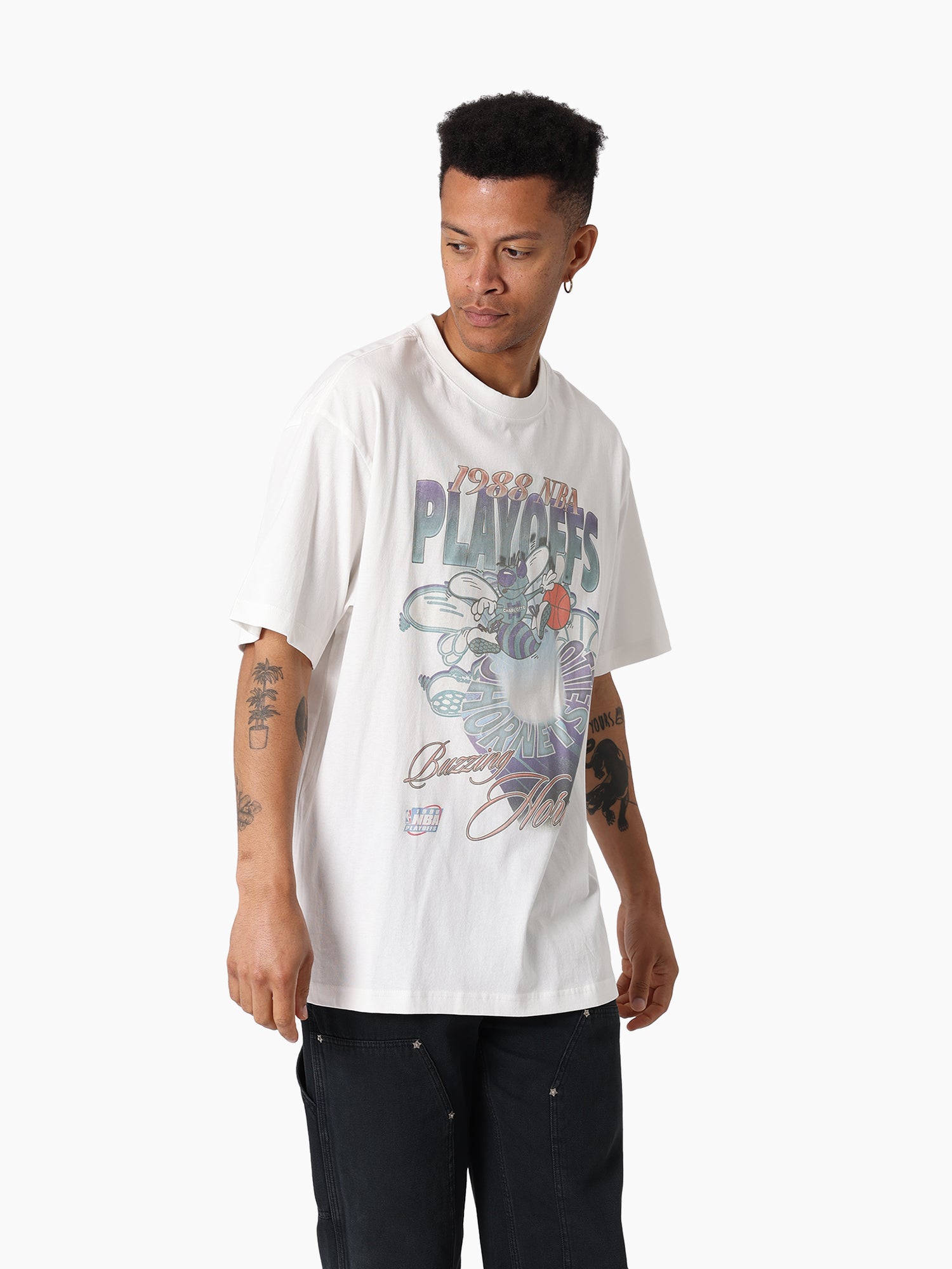 MITCHELL & NESS HORNETS HARDLIGHT TEE