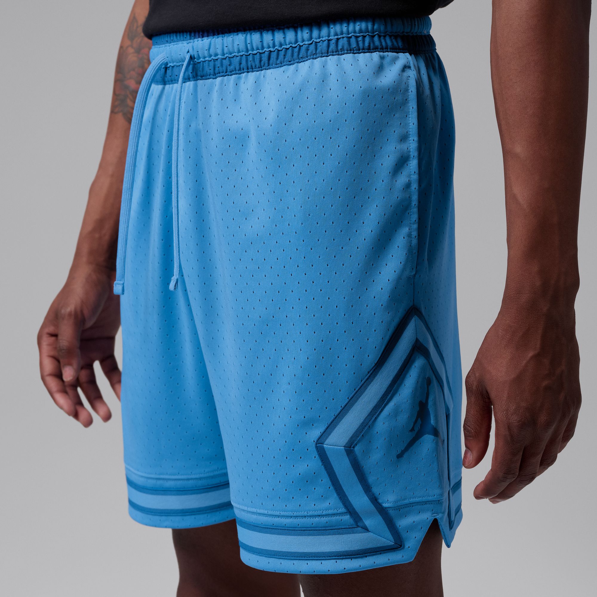 JORDAN MENS SPORT DRI-FIT DIAMOND SHORT