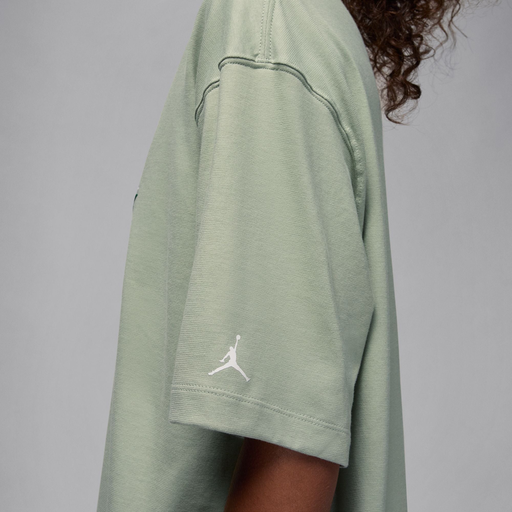 JORDAN WOMENS J FLT SHOE GFX OS TEE