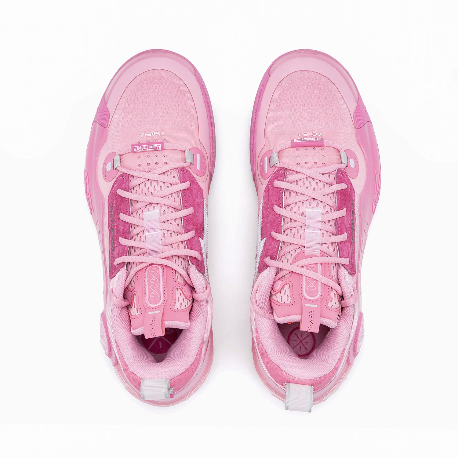 WAY OF WADE 10 LOW 'FAMILY LOVE'