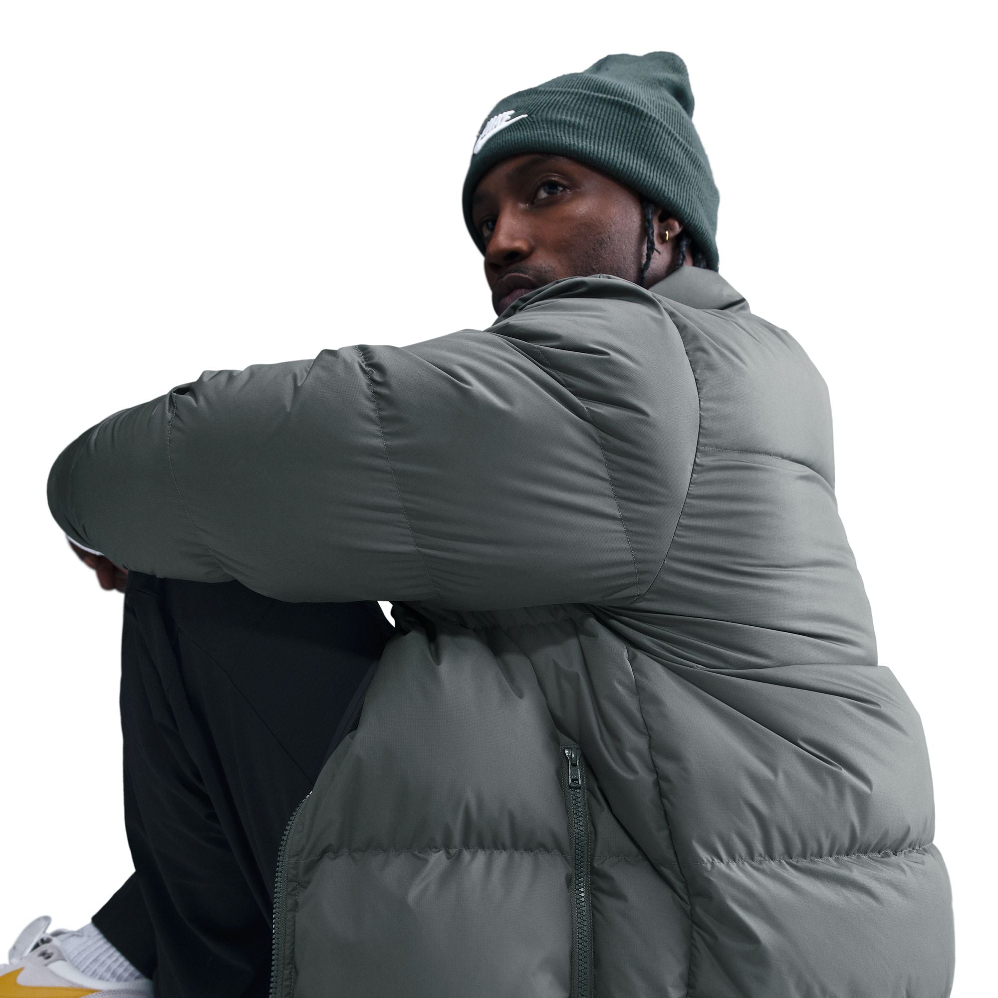 NIKE MENS THERMA-FIT CLUB PUFFER JACKET