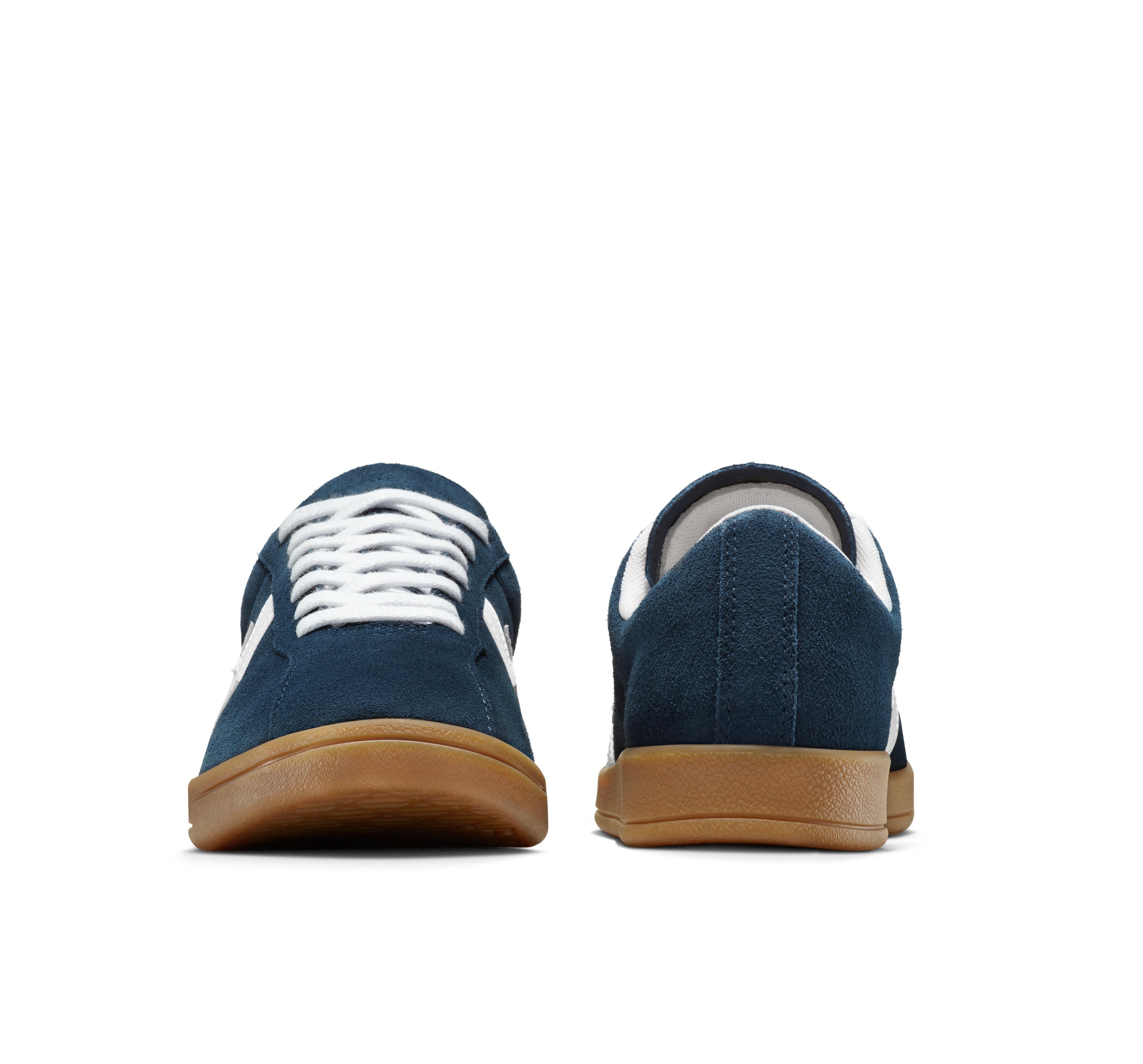 CONVERSE CLASSIC TRAINER SUEDE LOW NAVY