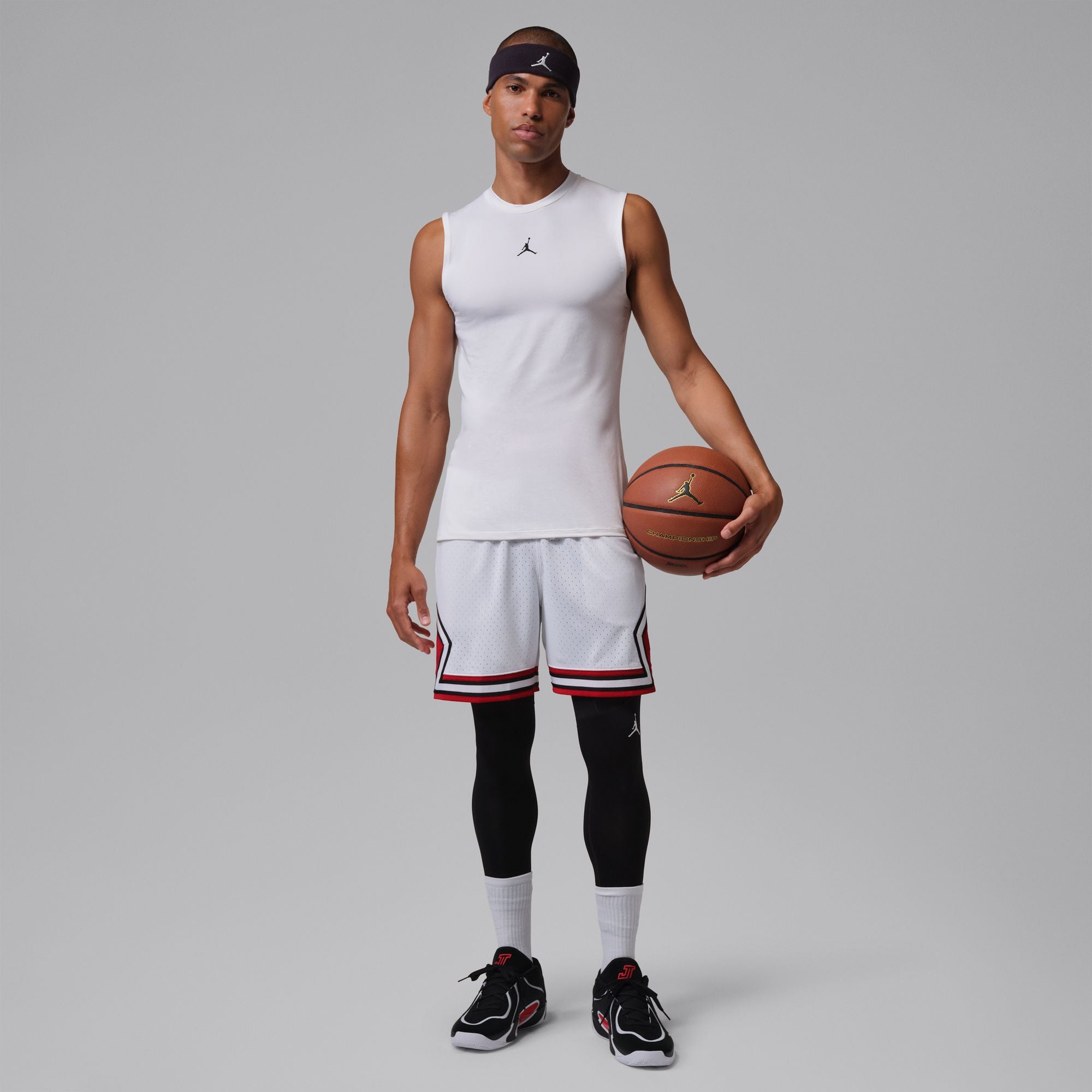 JORDAN MENS DRI-FIT SPORT DIAMOND SHORT