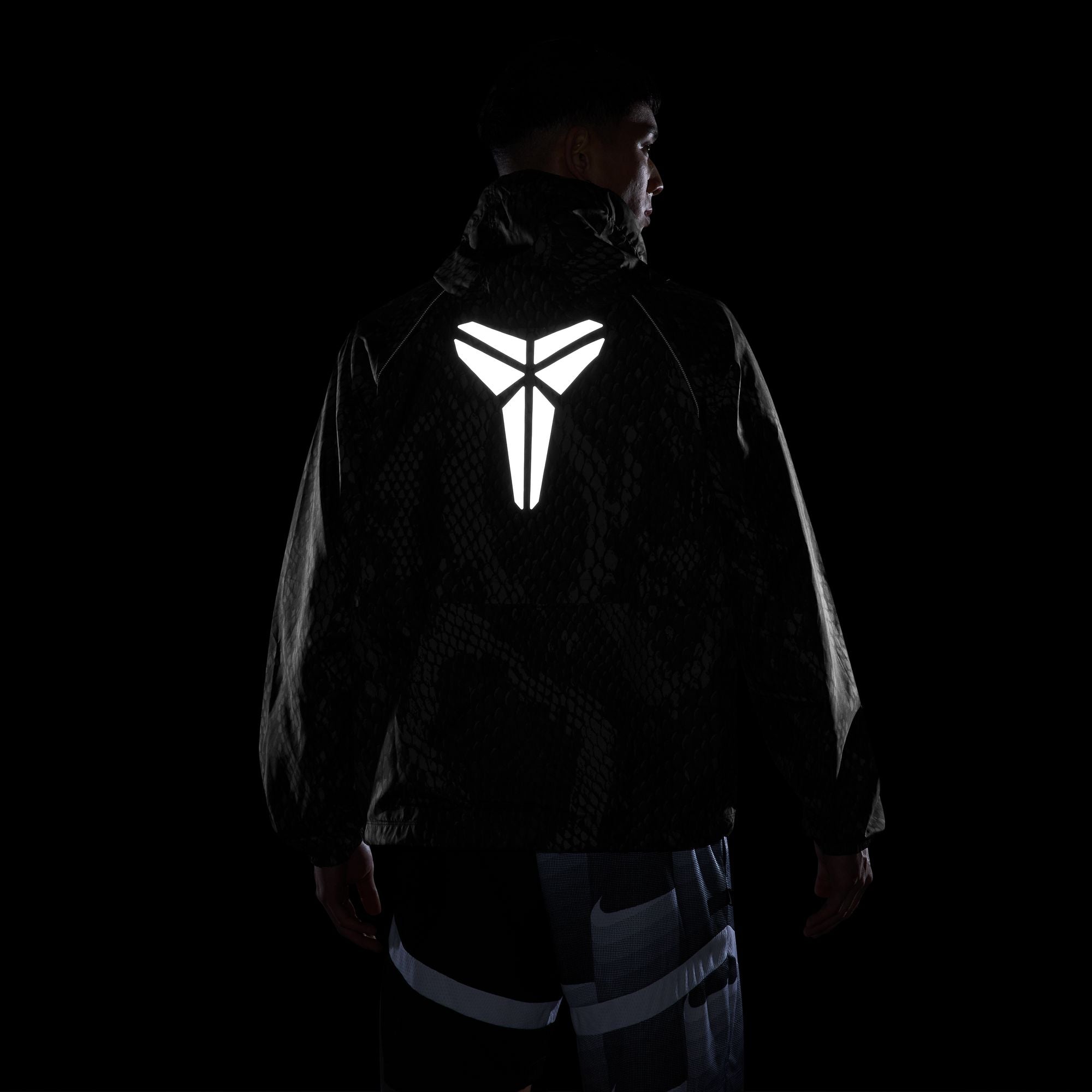 NIKE KOBE BRYANT WOVEN JACKET