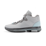 WAY OF WADE 1 STATUE