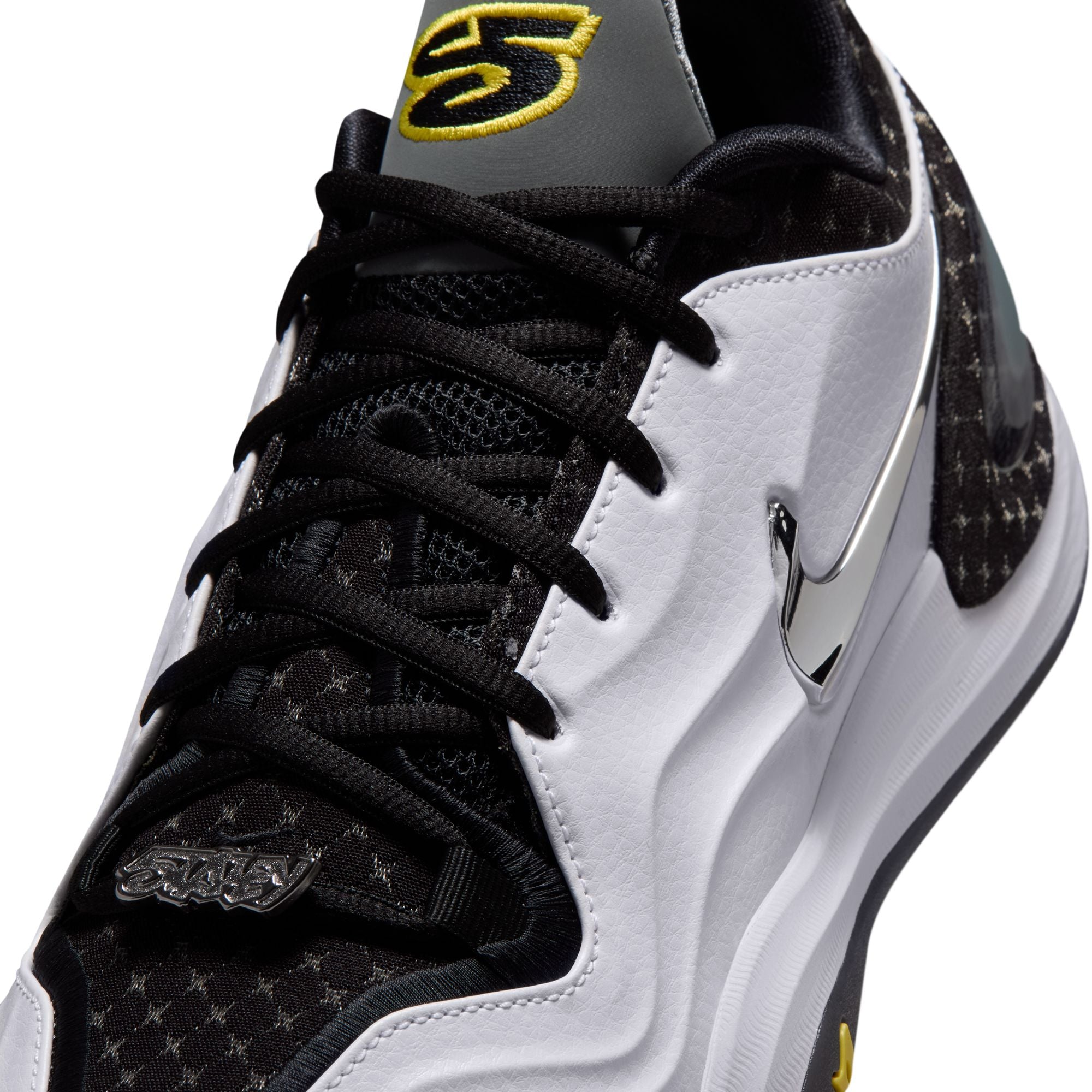 NIKE A'TWO 'DAWN STALEY'