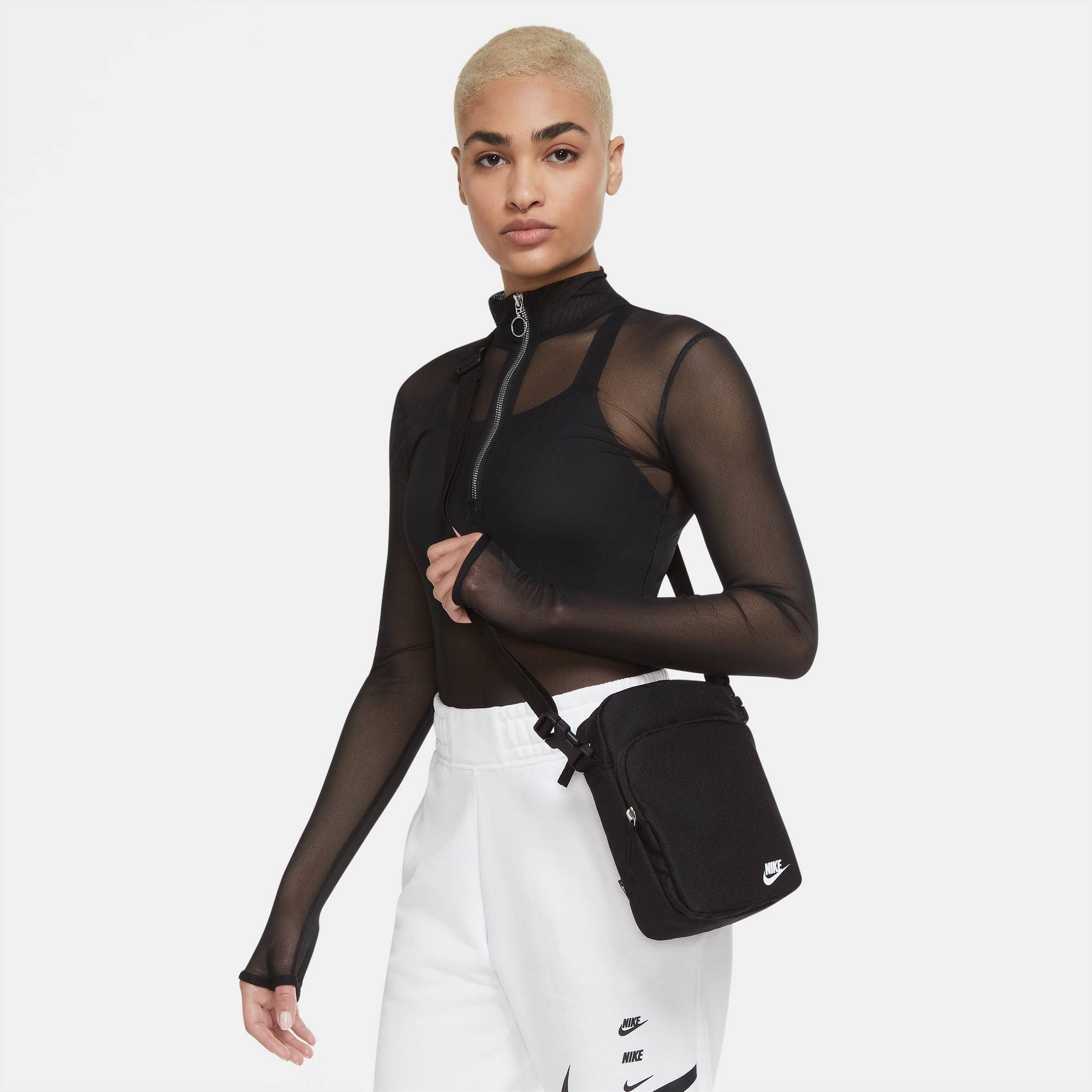 NIKE HERITAGE CROSSBODY BAG