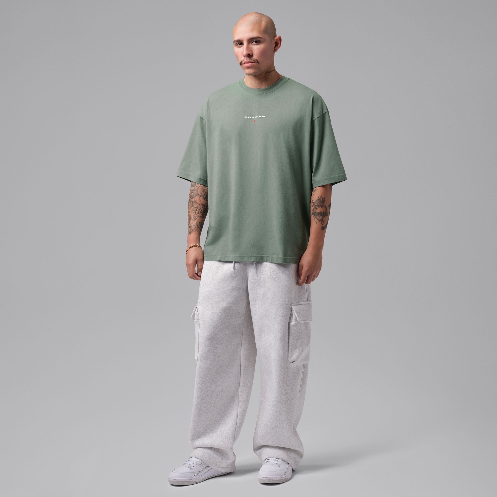 JORDAN MENS FLIGHT OVERSIZED PATCH TEE