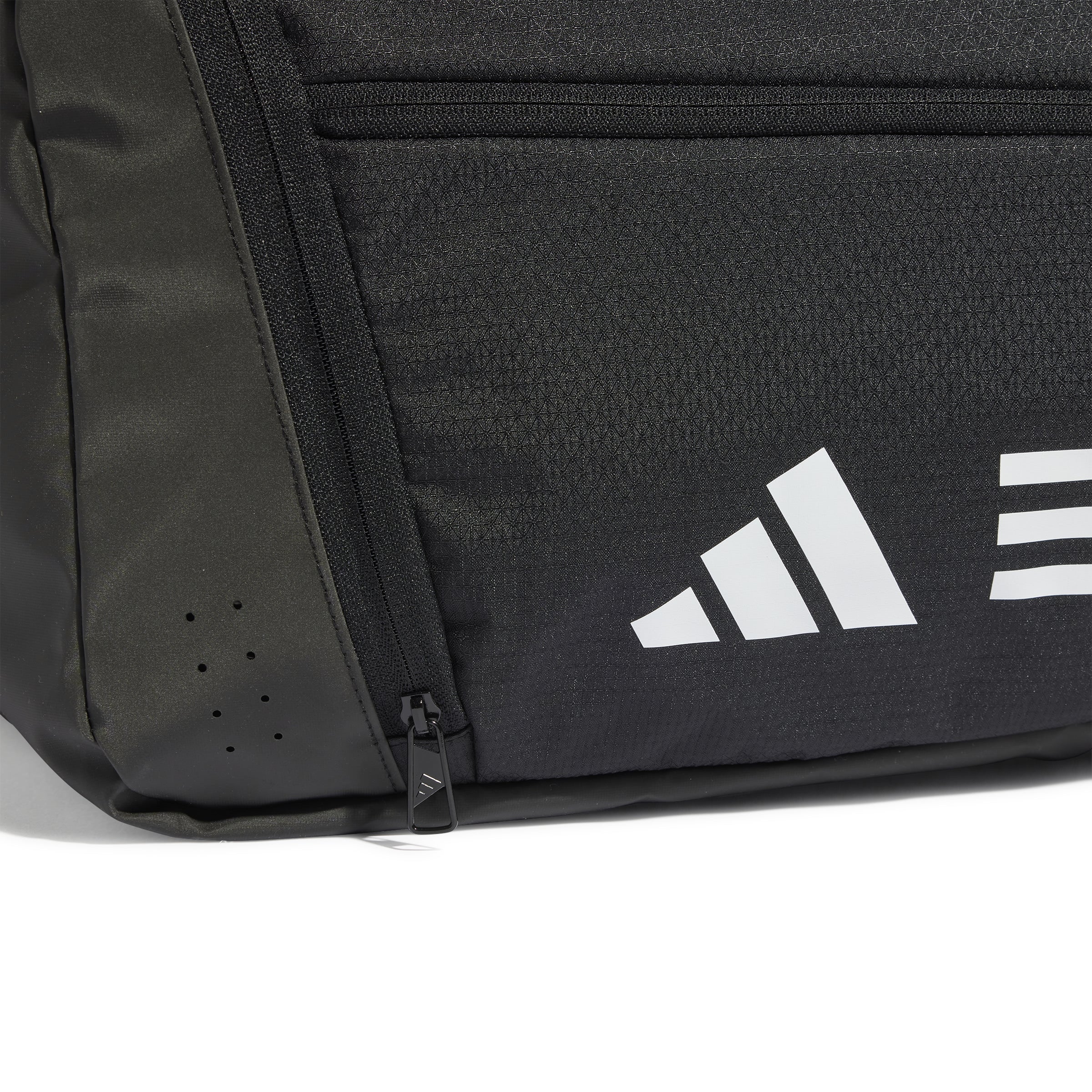 ADIDAS ESSENTIALS 3-STRIPES DUFFEL BAG MEDIUM