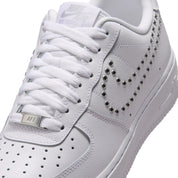 NIKE WOMENS AIR FORCE 1 '07 LV8