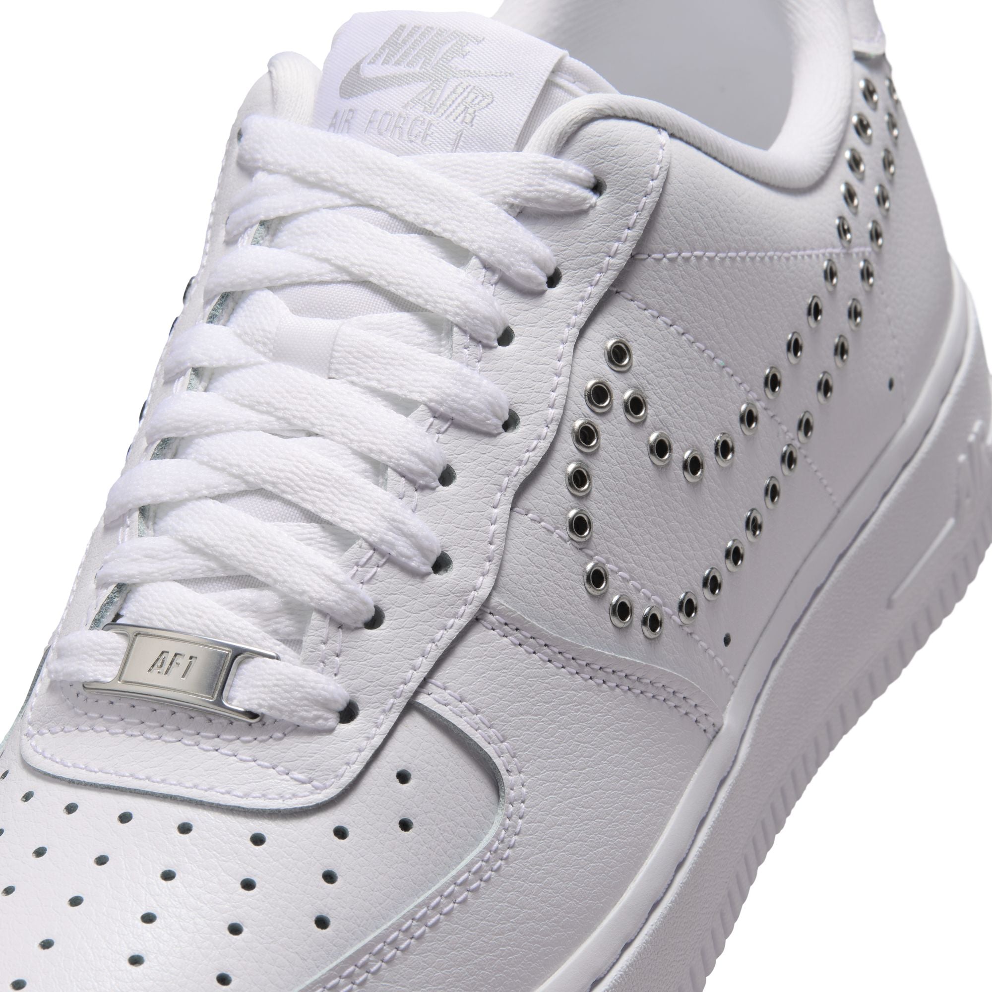 NIKE WOMENS AIR FORCE 1 '07 LV8