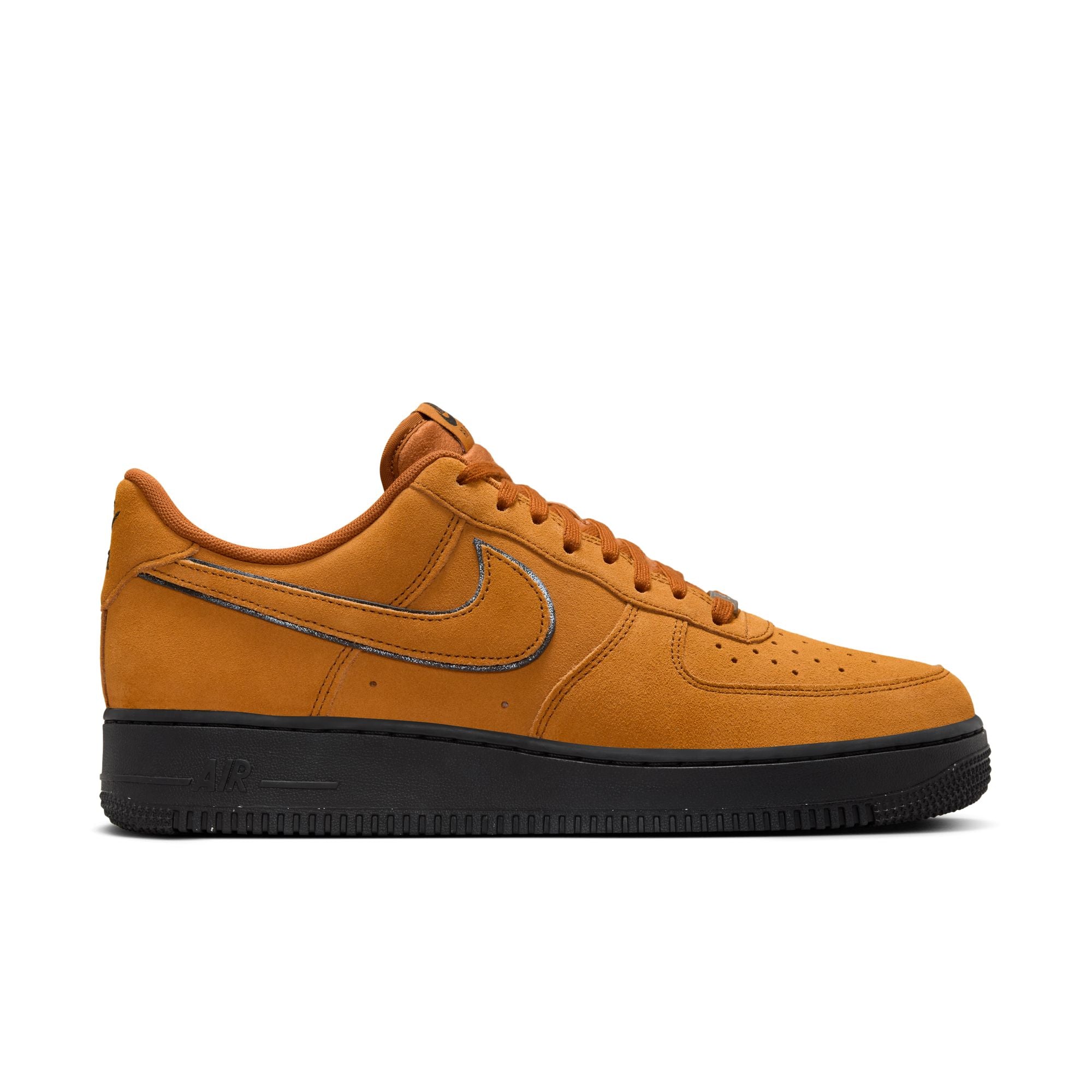 NIKE AIR FORCE 1 '07 LV8