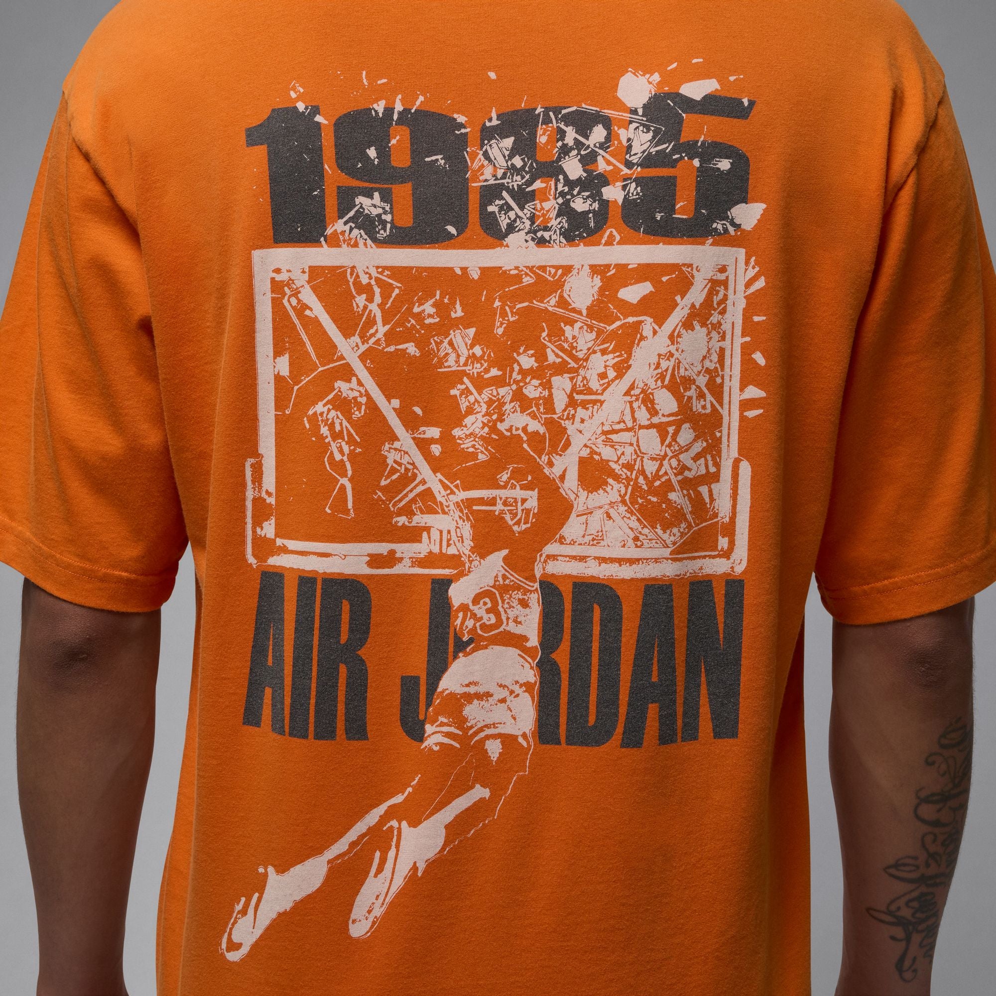 JORDAN M BRK SBB OVSZ GFX SS CRW