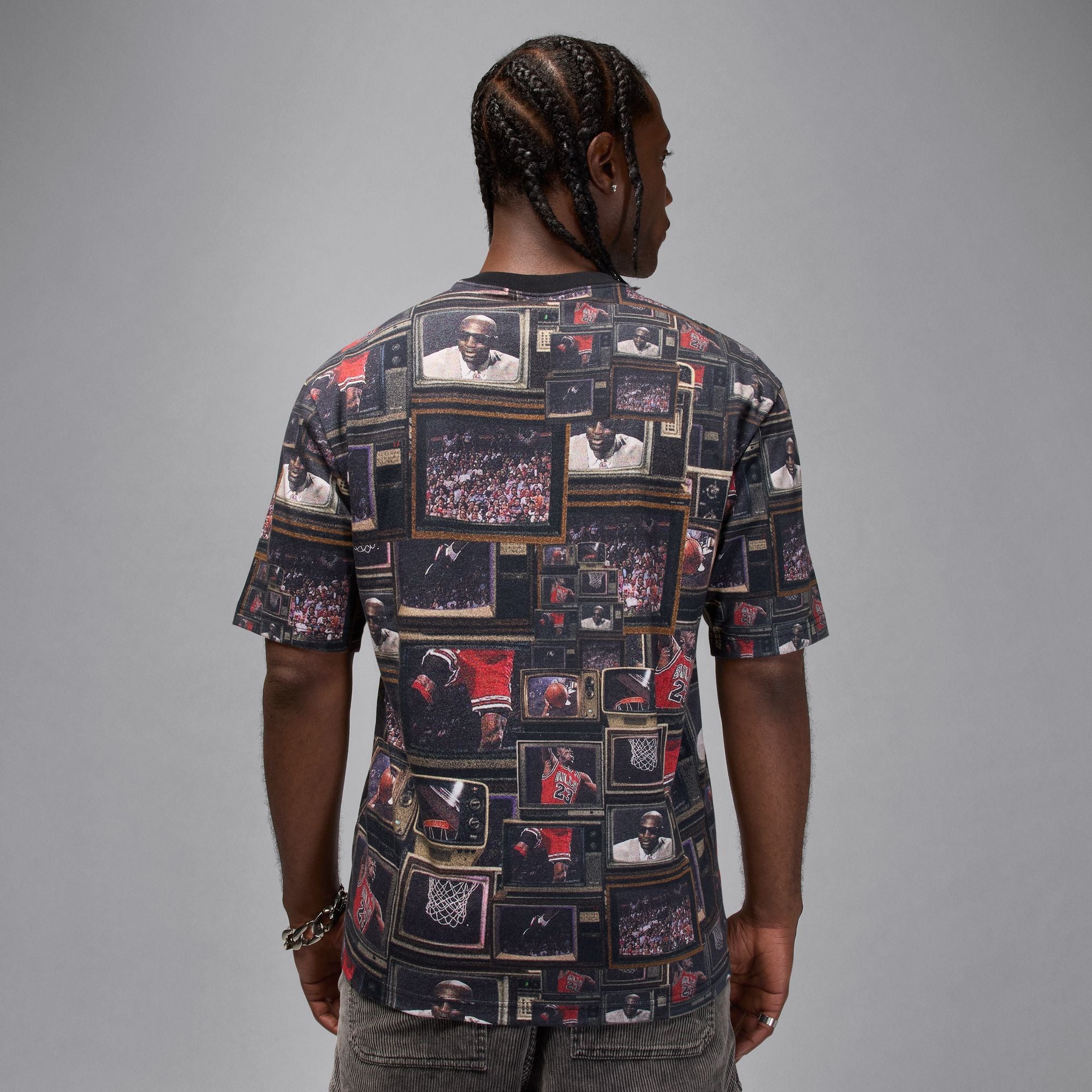 JORDAN M BRK TV AOP SS CREW